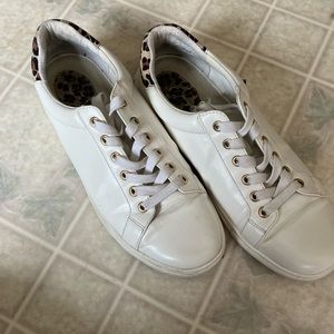 Loft Outlet leopard accent white faux leather sneakers